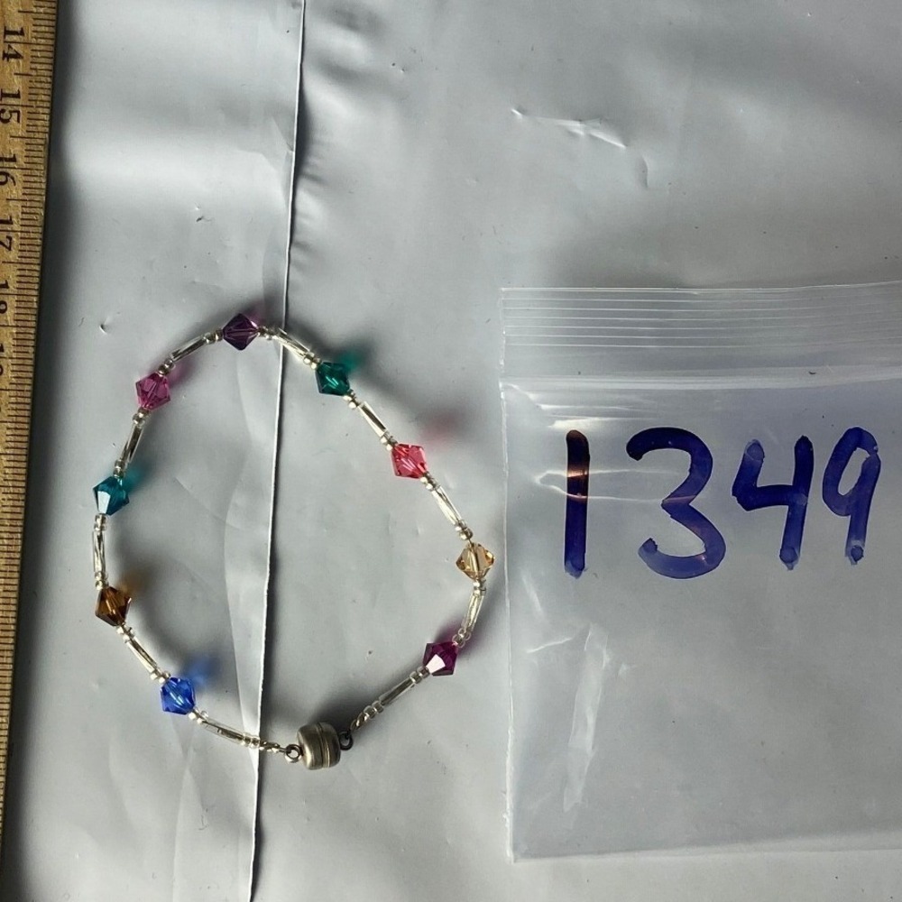 Multicolor Crystal Beaded Stretch Bracelet Silver Tone Chain